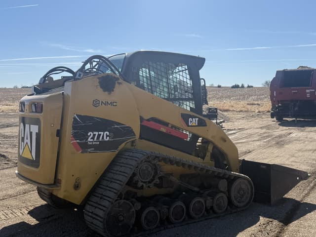 Image of Caterpillar 277C2 equipment image 4