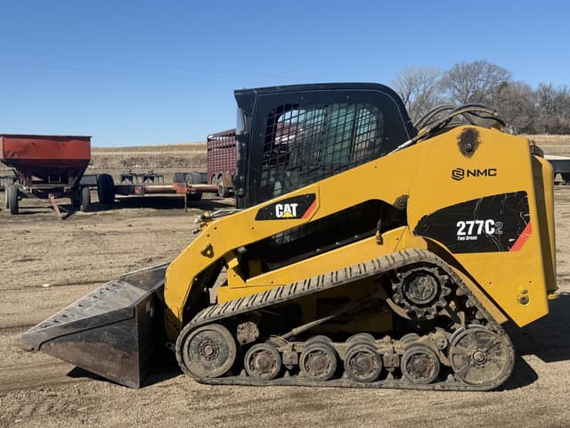 Image of Caterpillar 277C2 equipment image 1