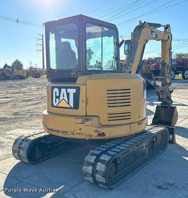 Image of Caterpillar 305ECR equipment image 4