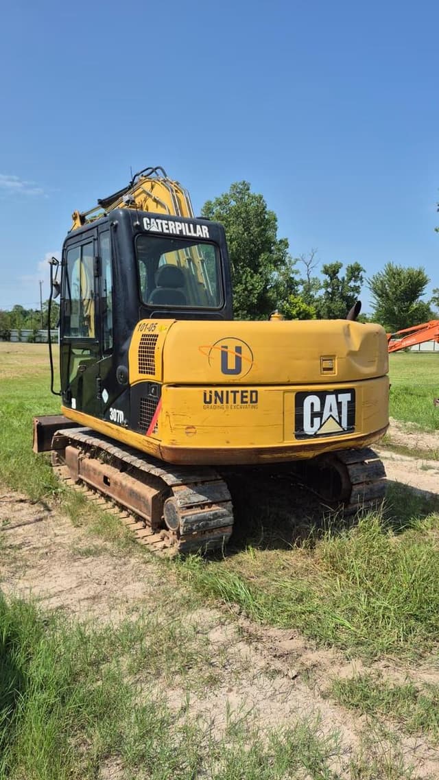 Image of Caterpillar 307D equipment image 4