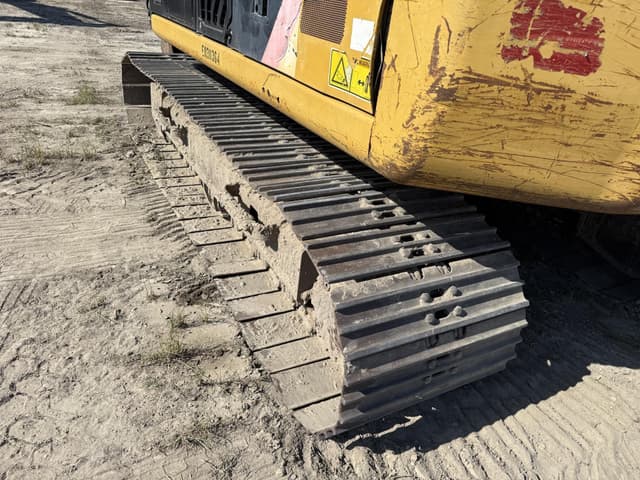 Image of Caterpillar 312EL equipment image 4