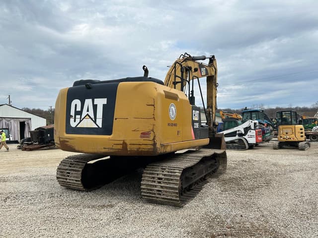 Image of Caterpillar 320E equipment image 3