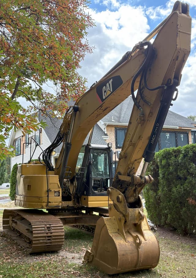 Image of Caterpillar 321D LCR equipment image 3