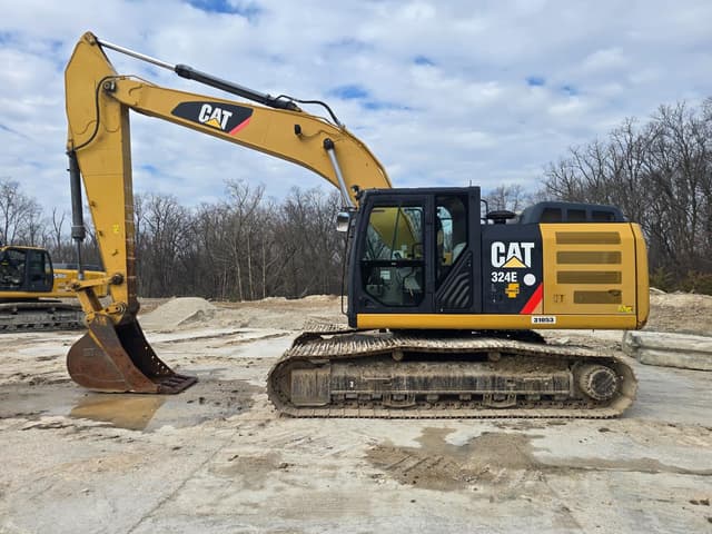 Image of Caterpillar 324EL equipment image 3