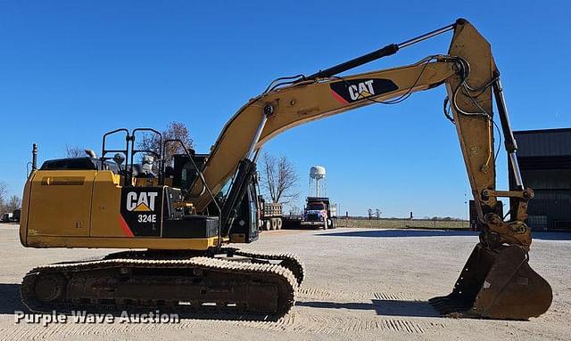 Image of Caterpillar 324EL equipment image 4