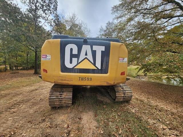 Image of Caterpillar 324EL equipment image 2