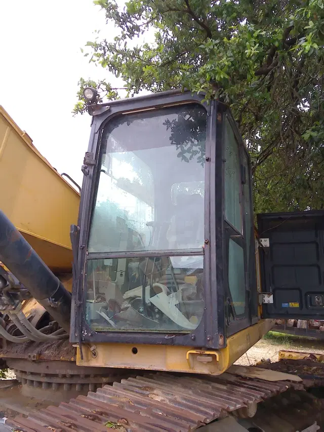 Image of Caterpillar 336E equipment image 4