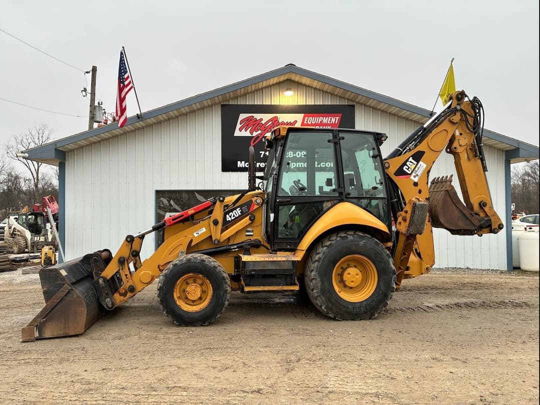 Image of Caterpillar 420F Primary image