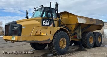 Main image Caterpillar 740B