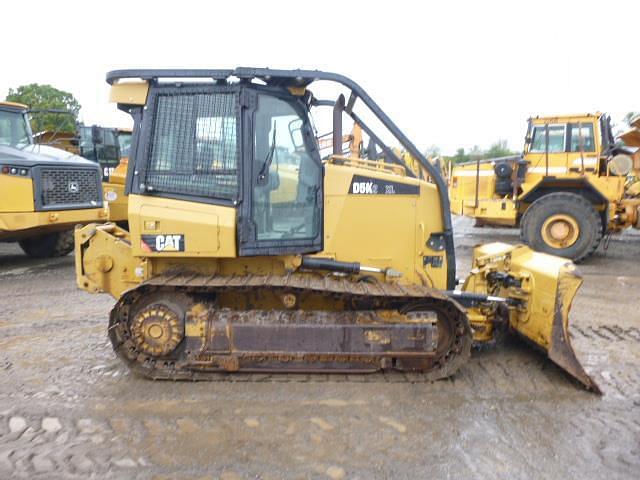 Image of Caterpillar D5K2 XL equipment image 2