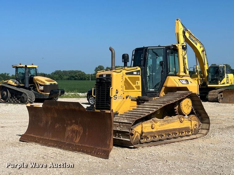 2013 Caterpillar D6N LGP Equipment Image0