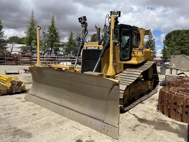 Image of Caterpillar D6T XW equipment image 1