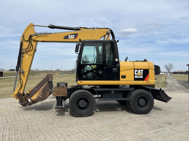 Image of Caterpillar M313D equipment image 3