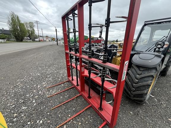 Image of Caterpillar TH407C equipment image 1