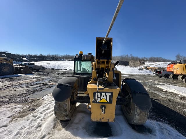 Image of Caterpillar TL943C equipment image 3