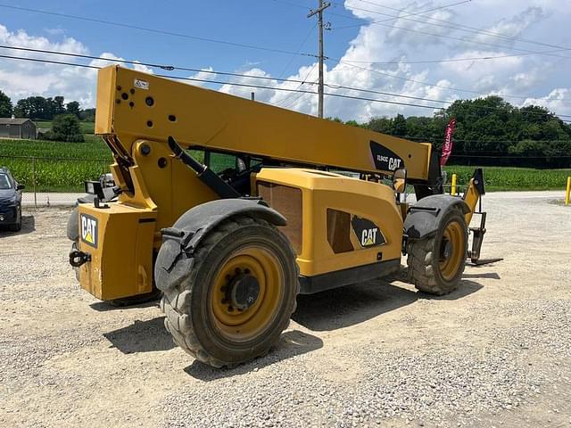Image of Caterpillar TL943C equipment image 4
