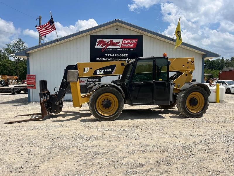 Image of Caterpillar TL943C Primary image
