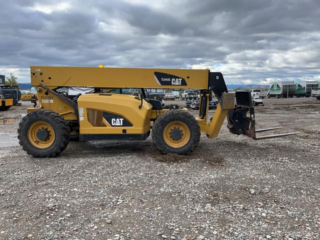 Image of Caterpillar TL943C equipment image 4