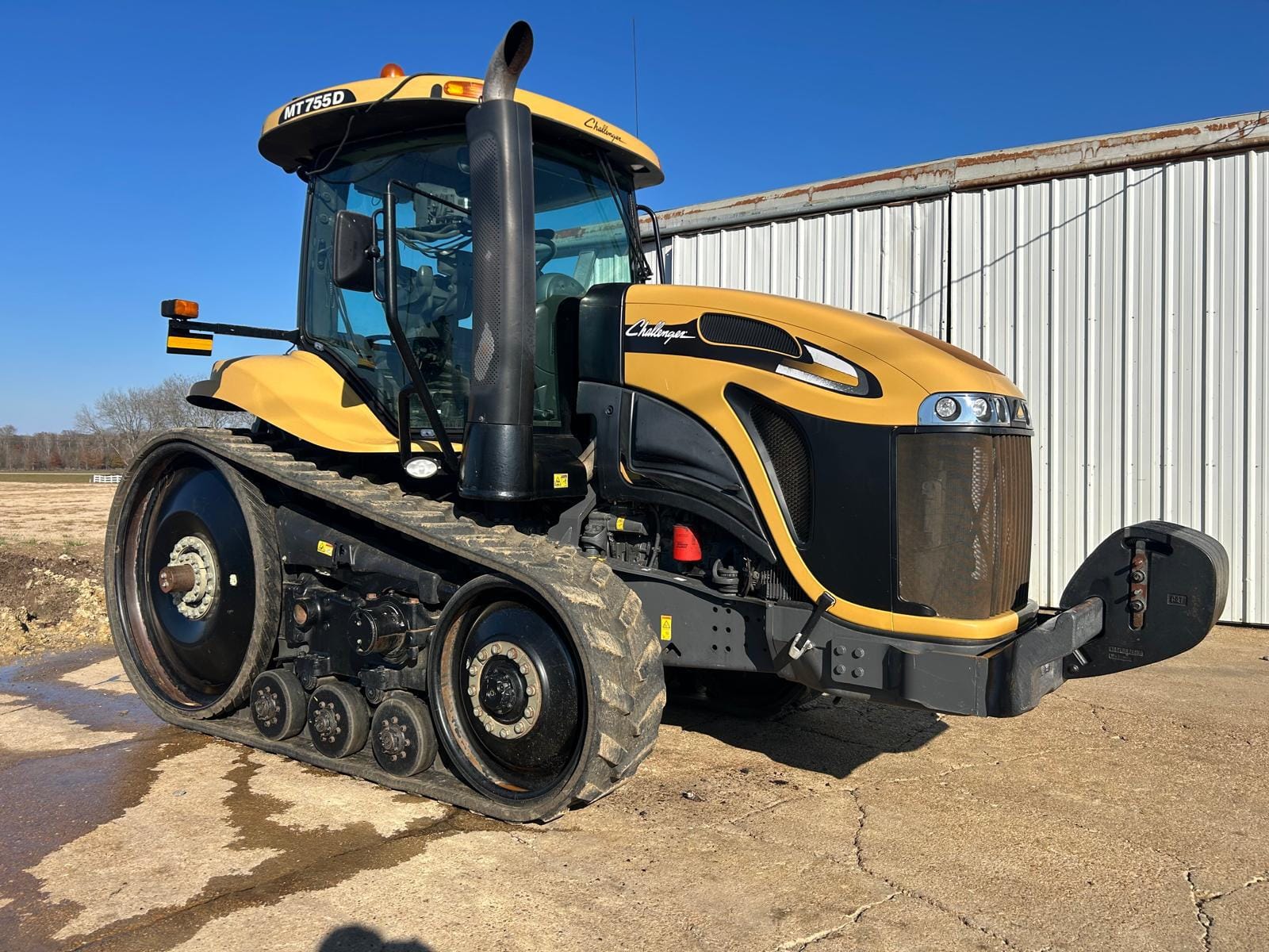 2013 Challenger MT755B Equipment Image0