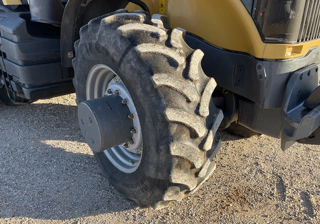 Image of Challenger MT645D equipment image 2