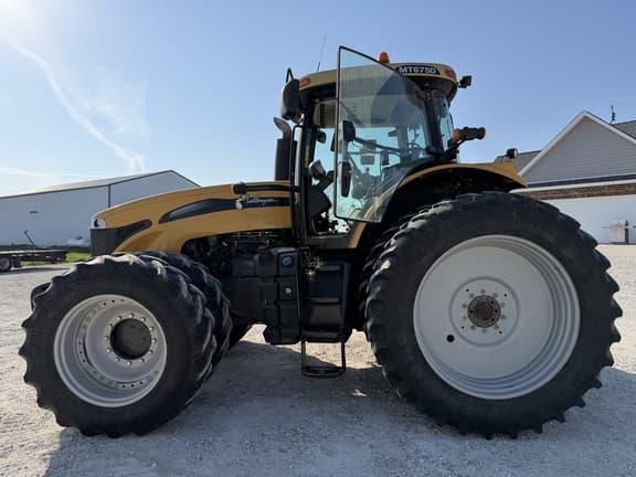 Image of Challenger MT675D equipment image 1