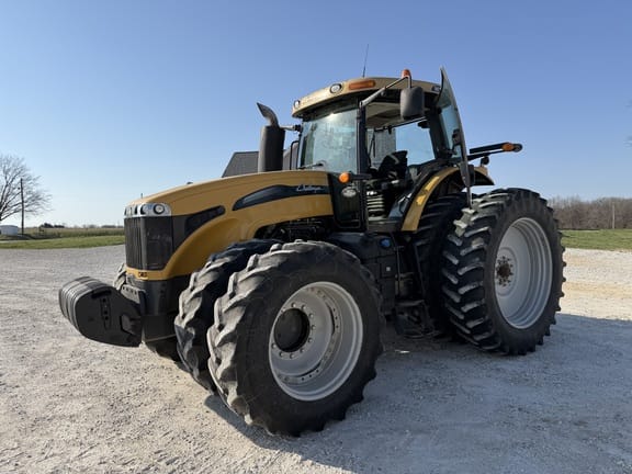 2013 Challenger MT675D Equipment Image0