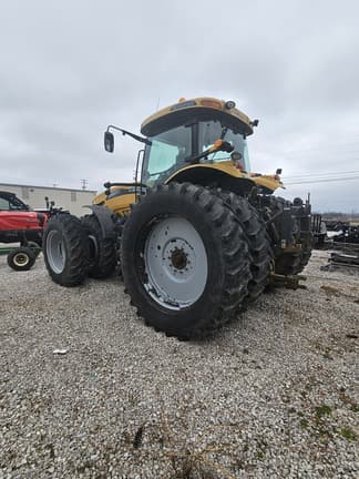 Image of Challenger MT675D equipment image 3