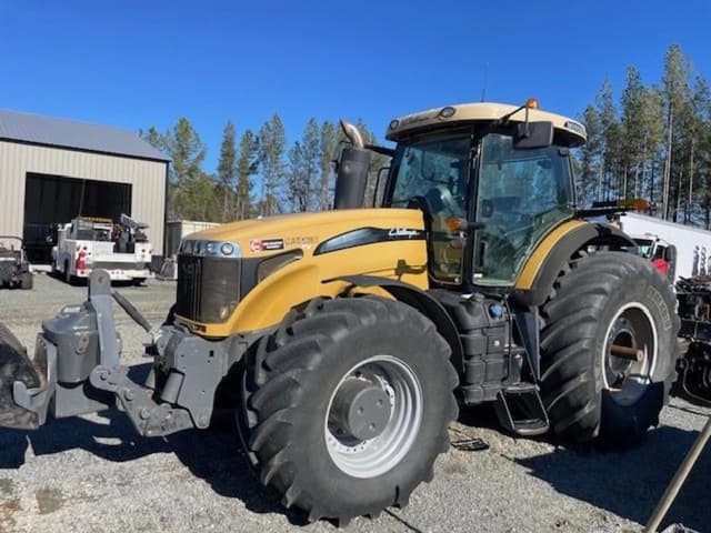 Image of Challenger MT685D equipment image 1