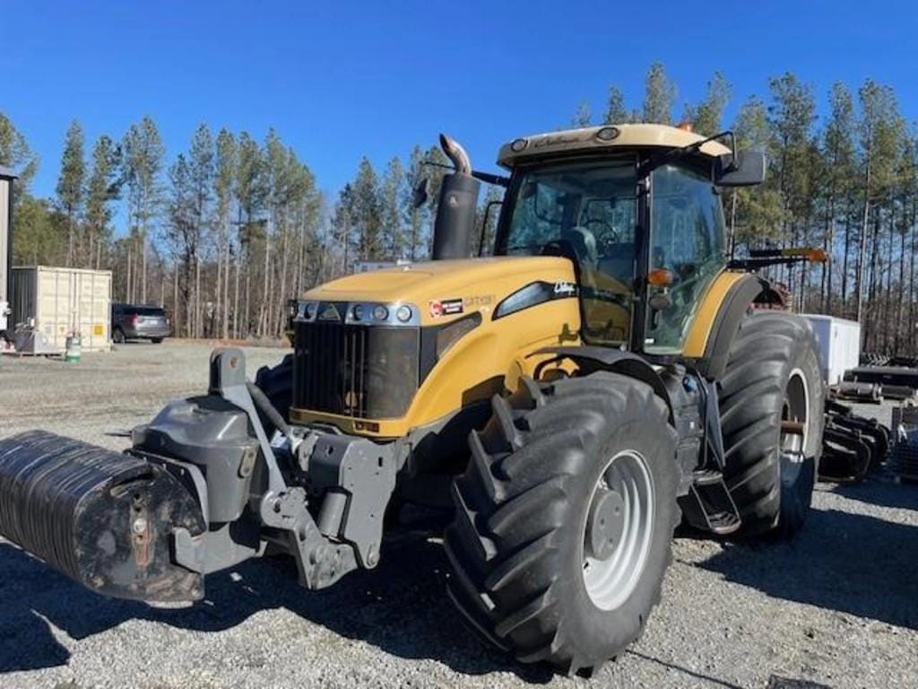 2013 Challenger MT685D Equipment Image0