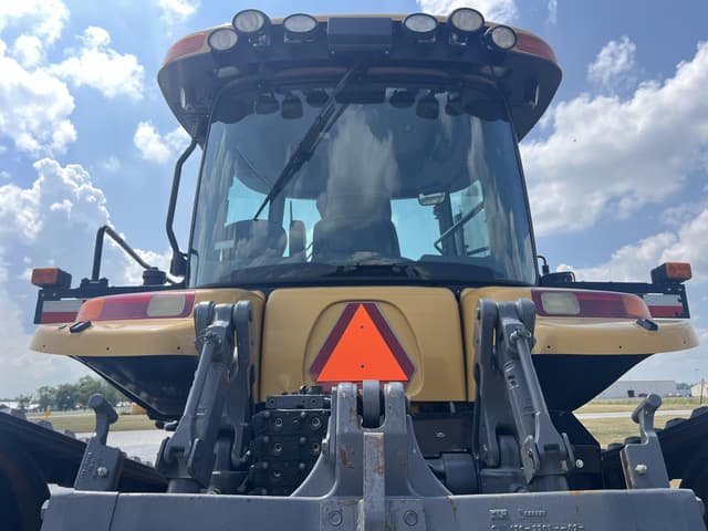 Image of Challenger MT755D equipment image 4