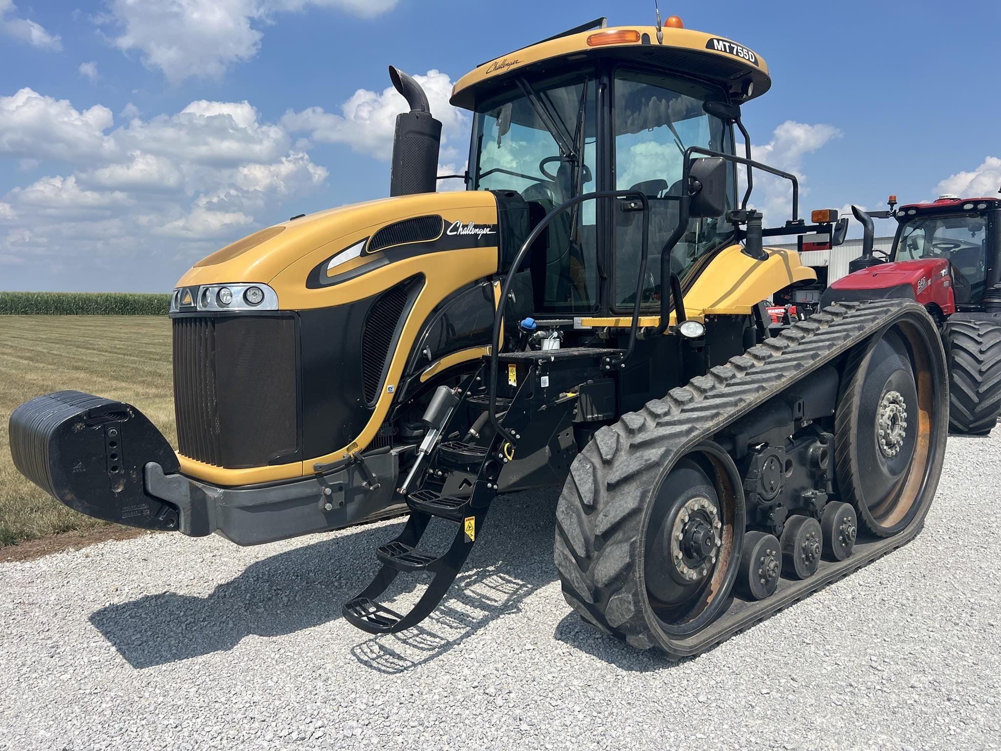 2013 Challenger MT755D Equipment Image0