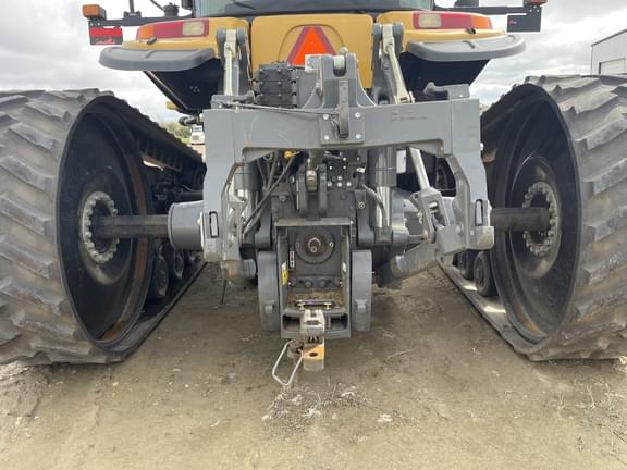 Image of Challenger MT765D equipment image 2