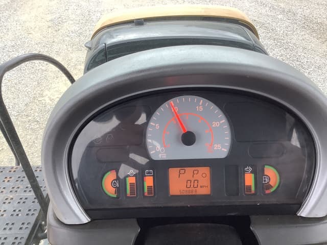 Image of Challenger MT765D equipment image 3