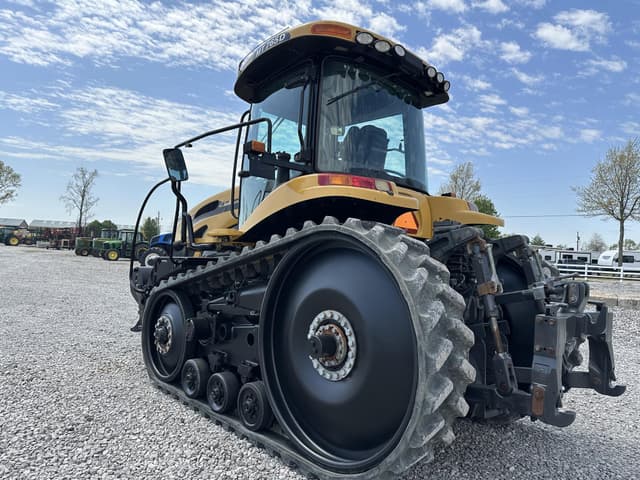 Image of Challenger MT765D equipment image 4