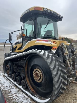 Image of Challenger MT765D equipment image 3