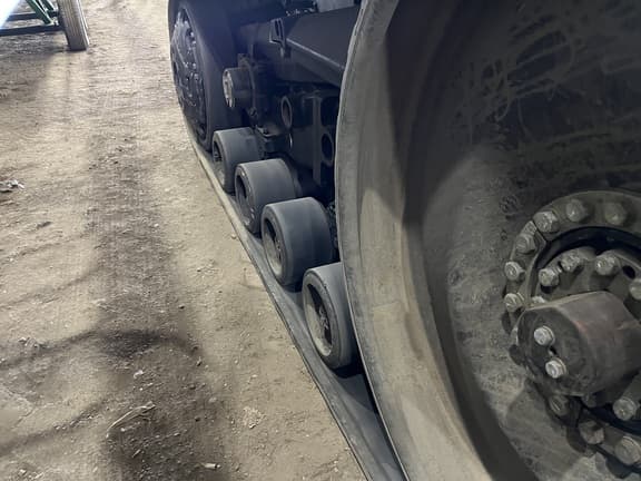 Image of Challenger MT865C equipment image 4