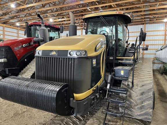 Image of Challenger MT865C equipment image 1