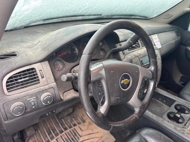 Image of Chevrolet 1500 equipment image 3