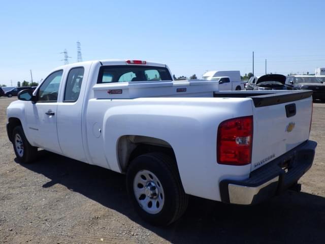 Image of Chevrolet 1500 equipment image 3