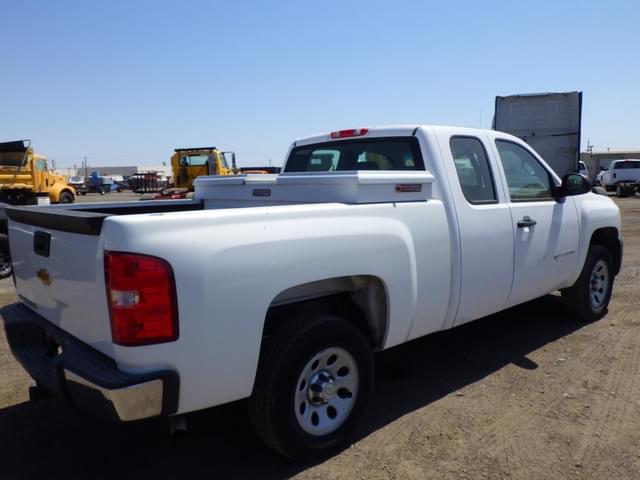 Image of Chevrolet 1500 equipment image 2