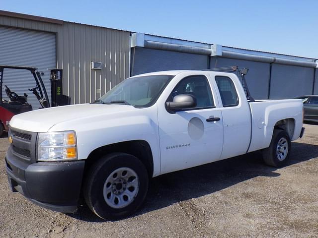 Image of Chevrolet 1500 equipment image 1