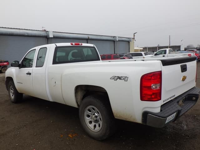 Image of Chevrolet 1500 equipment image 3