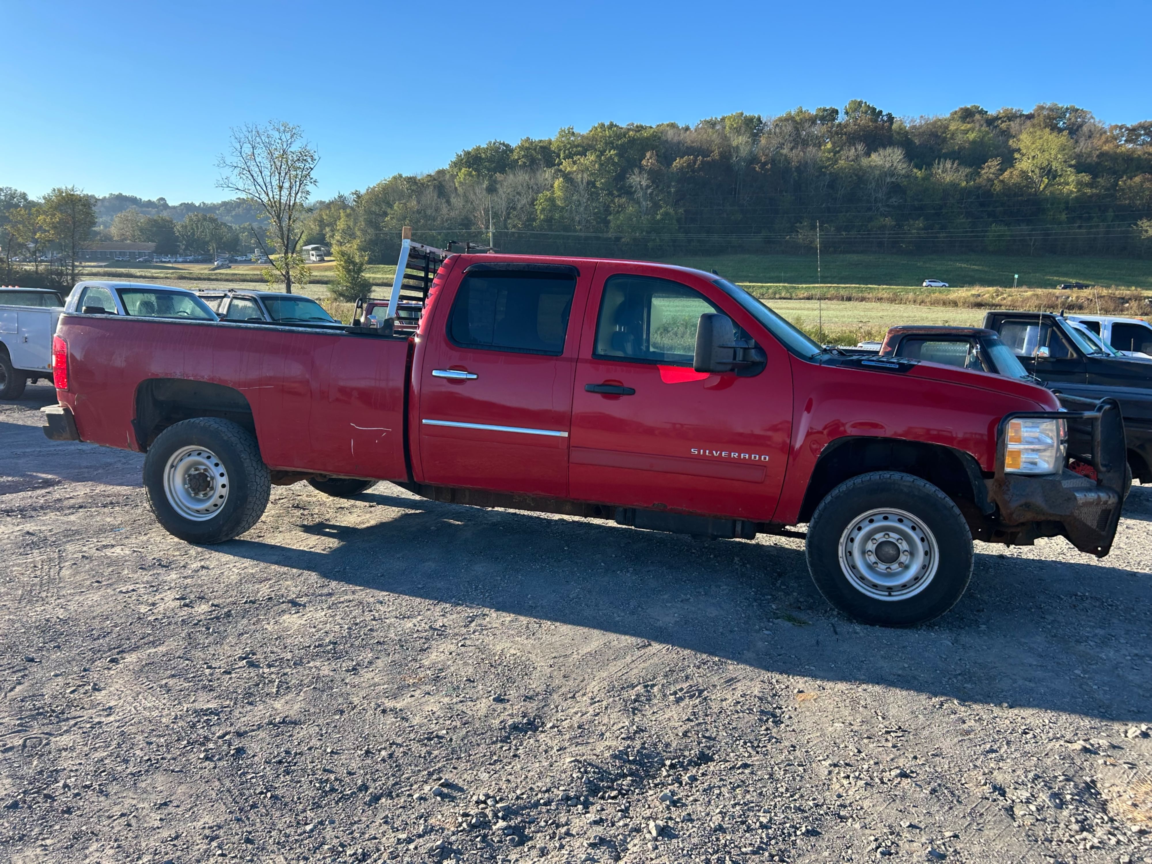 2013 Chevrolet 2500 Equipment Image0