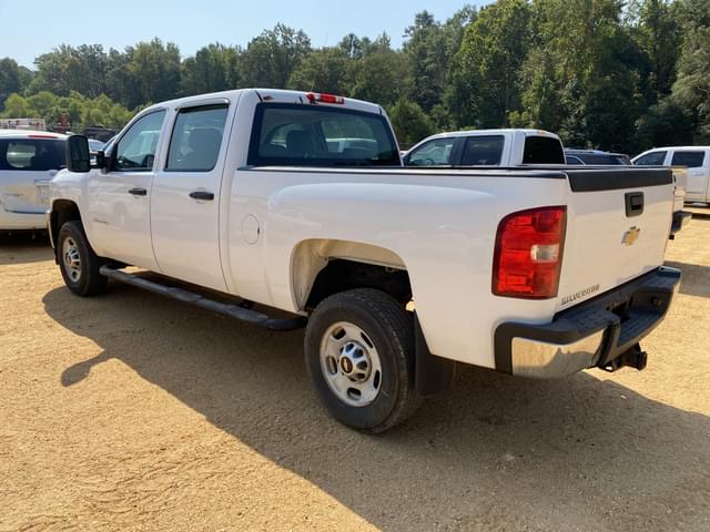 Image of Chevrolet 2500HD equipment image 1