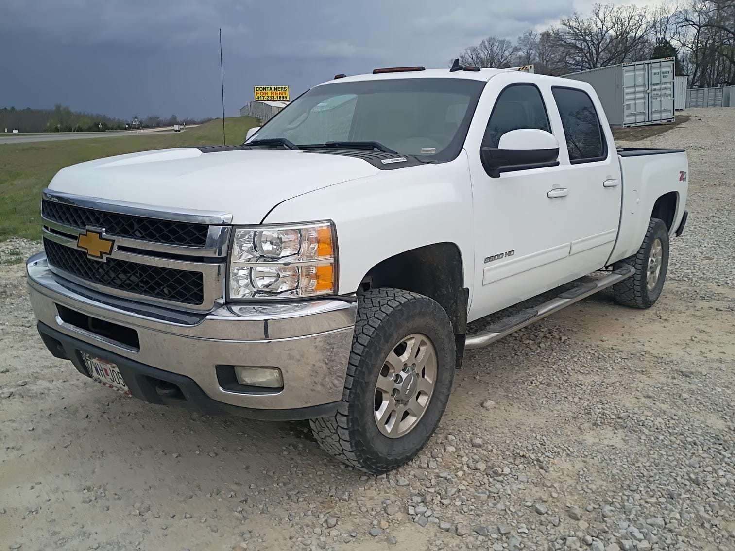 2013 Chevrolet 2500HD Equipment Image0