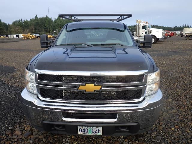 Image of Chevrolet 2500HD equipment image 1