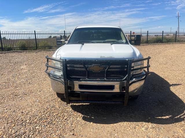 Image of Chevrolet 2500HD equipment image 1