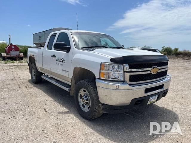 Image of Chevrolet 2500HD equipment image 4