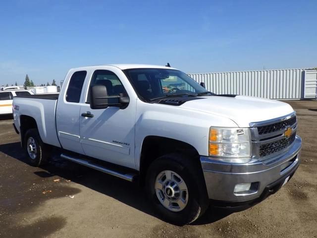 Image of Chevrolet 2500HD equipment image 1