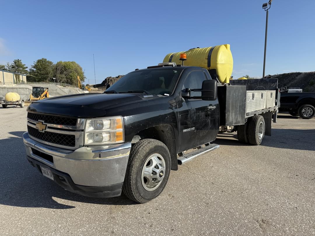 Image of Chevrolet 3500HD Primary image